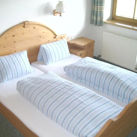 Steinerhof Guest house Oberau